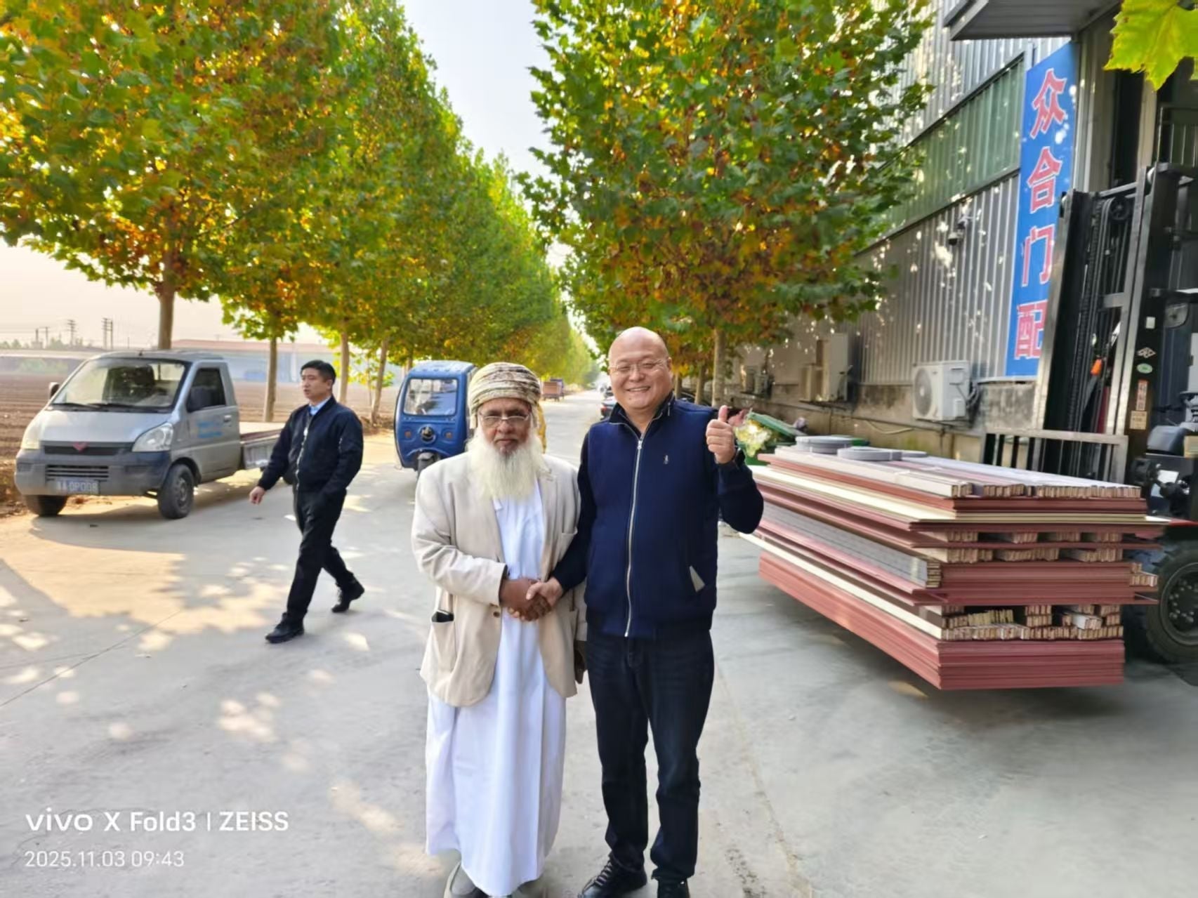 Indian Clients Visit Our Factory to Explore Cooperation Opportunities